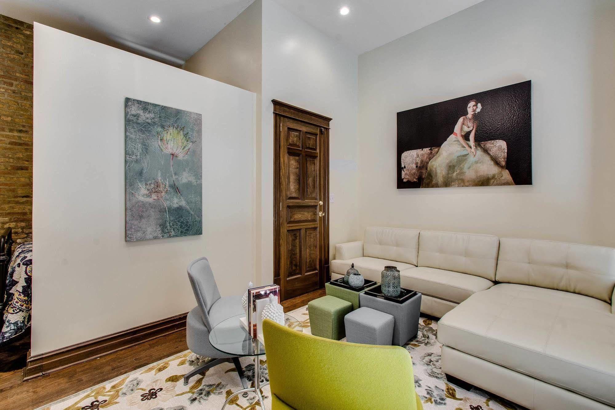 Ruby Room (Adults Only) Чикаго Экстерьер фото
