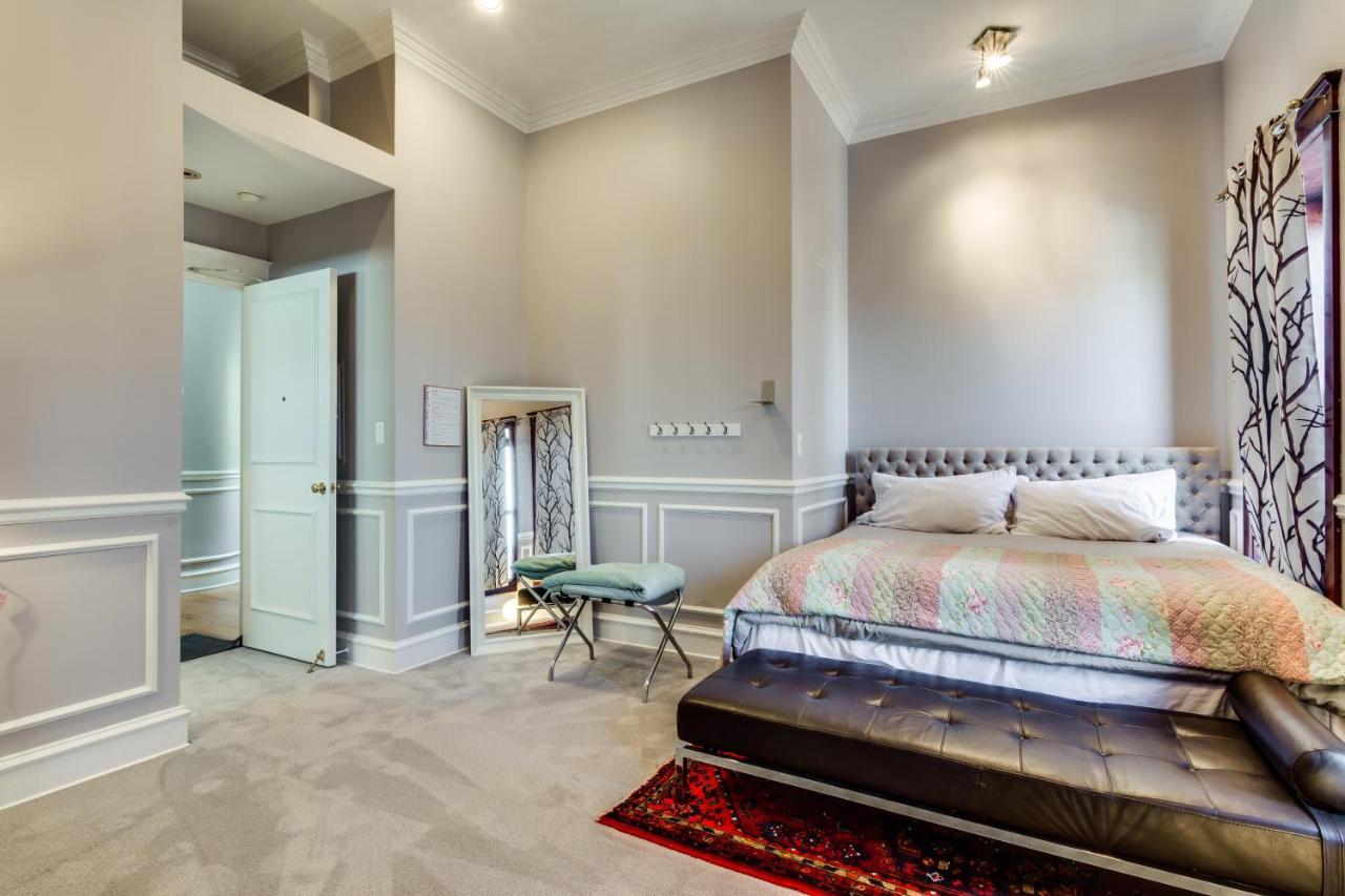 Ruby Room (Adults Only) Чикаго Экстерьер фото